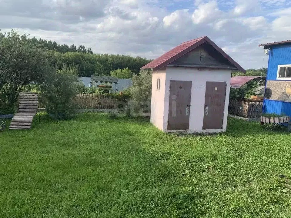 Дом в Курганская область, Далматовский муниципальный округ, с. ... - Фото 1