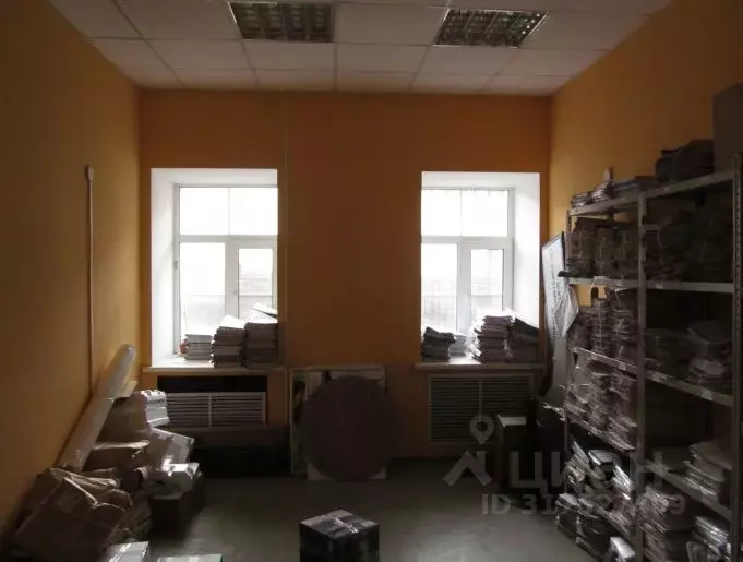 Помещение свободного назначения в Саратовская область, Саратов ул. ... - Фото 1
