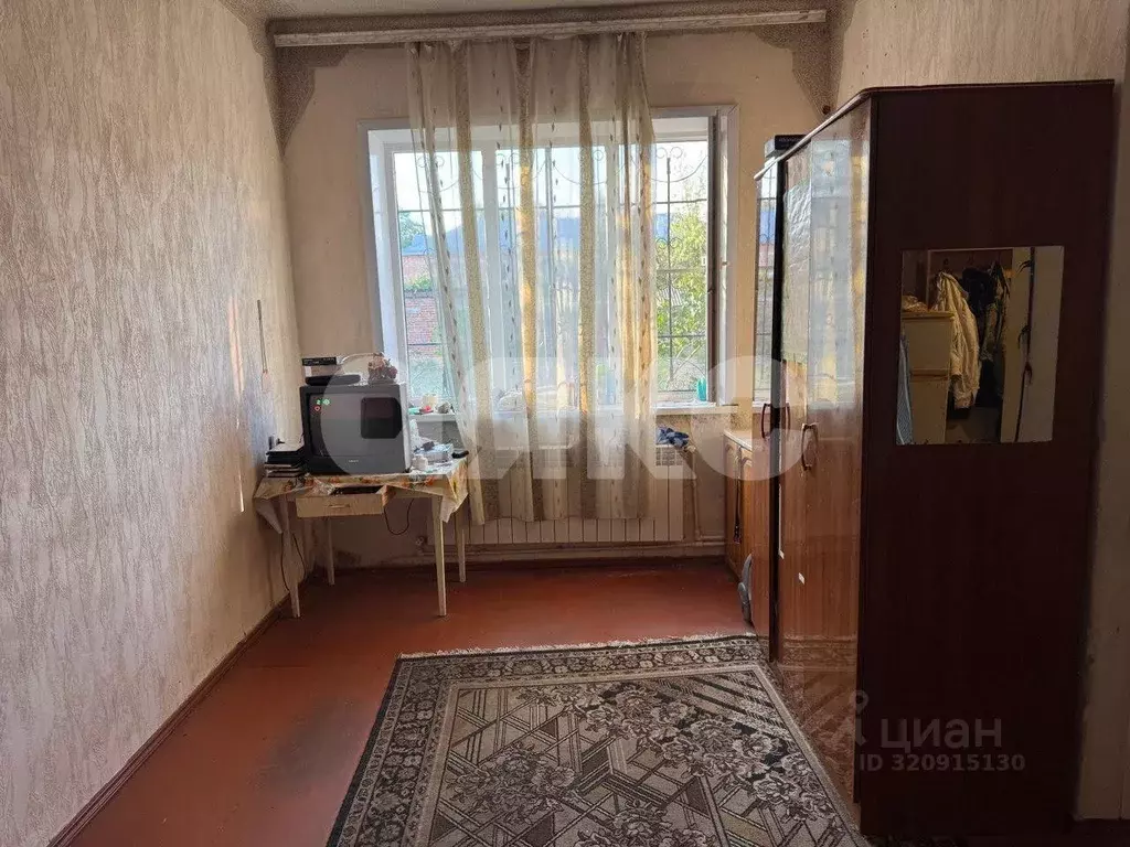 1-к кв. Краснодарский край, Выселки ст-ца ул. Северная, 13 (30.2 м) - Фото 0