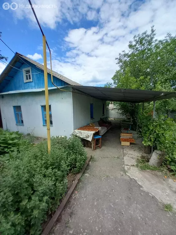 Дом в Новочеркасск, Дальняя улица (92.8 м) - Фото 1