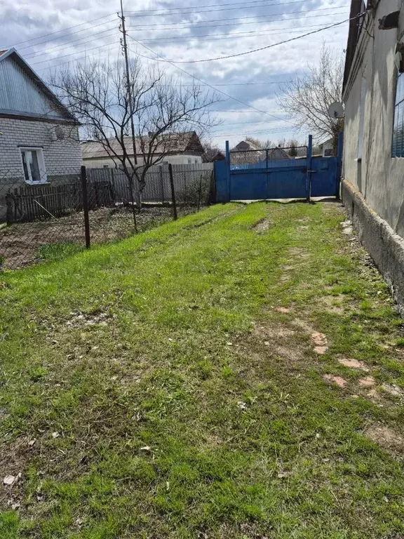 3-к кв. Саратовская область, Красноармейск Интернациональная ул., 65 ... - Фото 1