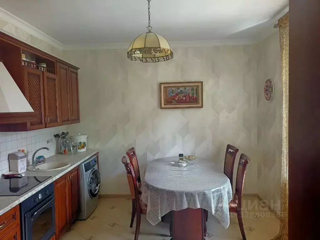 Дом в Дагестан, с. Гуниб ул. Имени Абдурахмана Даниялова, 1 (180 м) - Фото 2