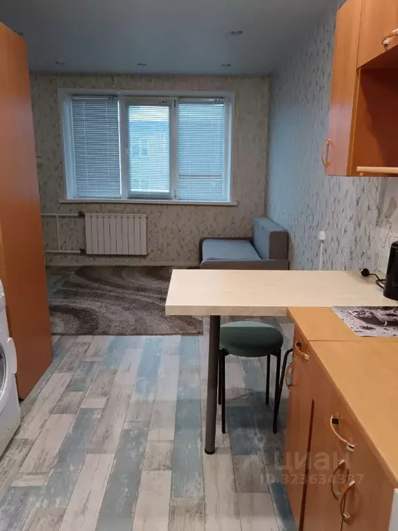 Студия Красноярский край, Красноярск Коммунальная ул., 4 (18.0 м) - Фото 1