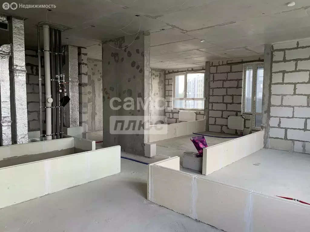 3-комнатная квартира: Химки, улица Генерала Дьяконова, 4 (76.4 м) - Фото 2