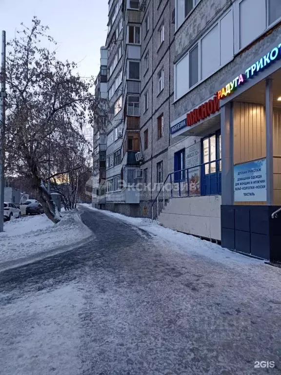 2-к кв. Тюменская область, Тюмень ул. Свердлова, 12 (51.0 м) - Фото 0