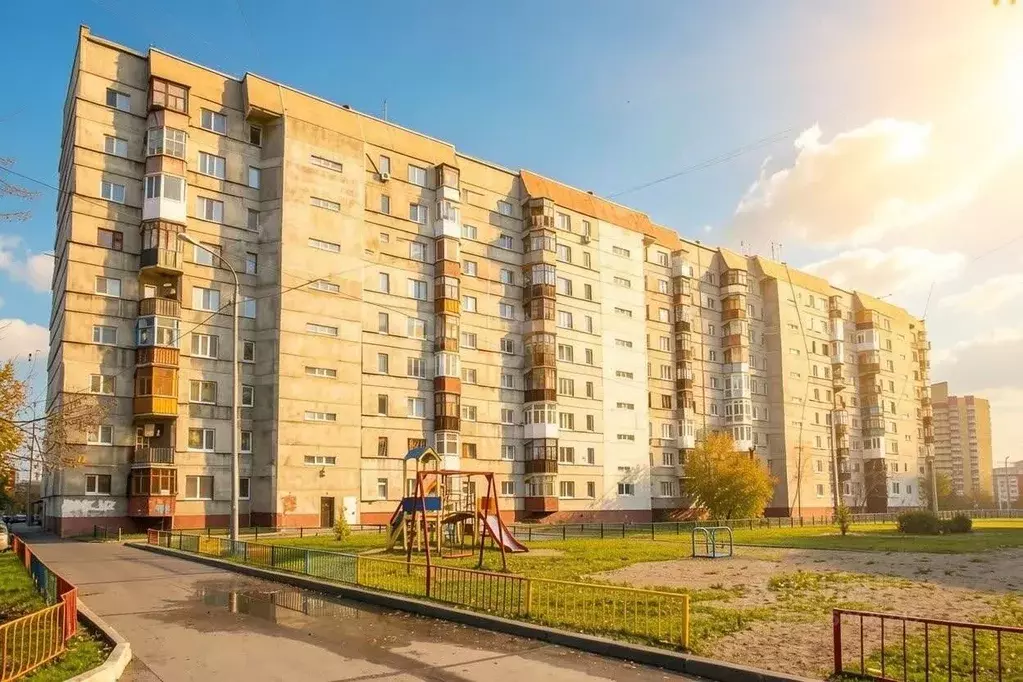 3-к кв. Тюменская область, Тюмень ул. Муравленко, 7 (76.1 м) - Фото 1