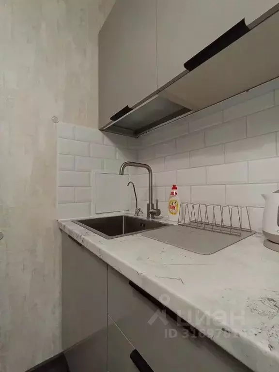 1-к кв. Тюменская область, Тюмень ул. Николая Федорова, 17 (37.0 м) - Фото 1