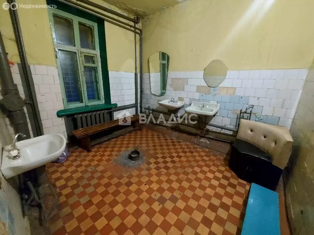 1к в 10-комнатной квартире (14.7 м) - Фото 1