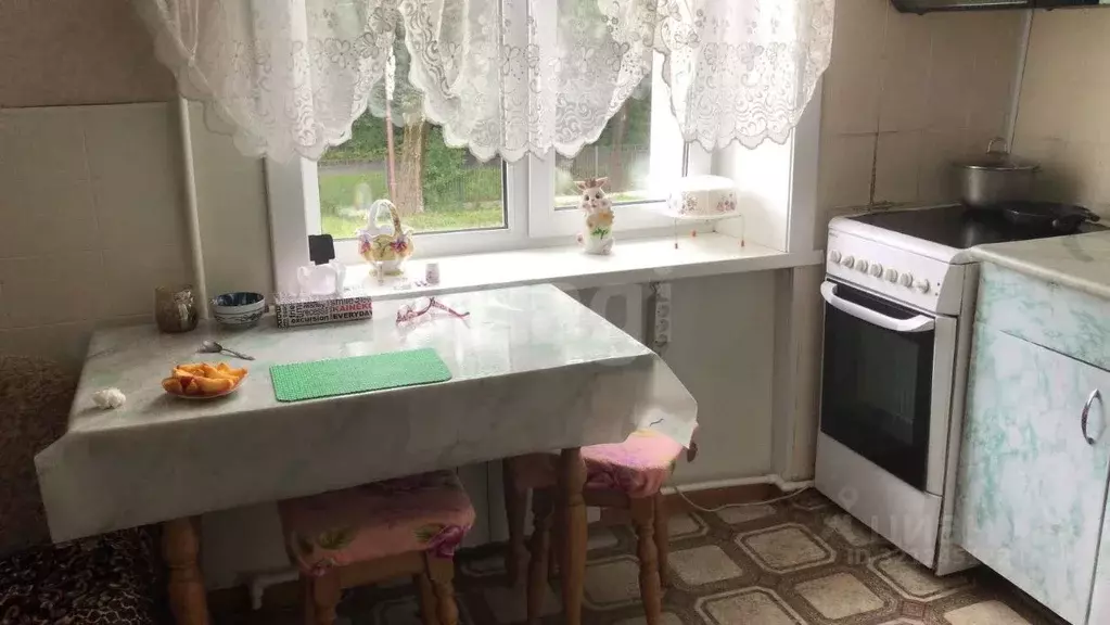 2-к кв. Сахалинская область, Макаров Макаровский район, Ленинградская ... - Фото 1