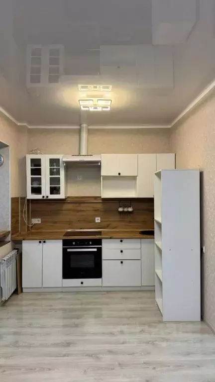 2-к кв. Астраханская область, Астрахань Румынская ул., 5 (42.0 м) - Фото 0