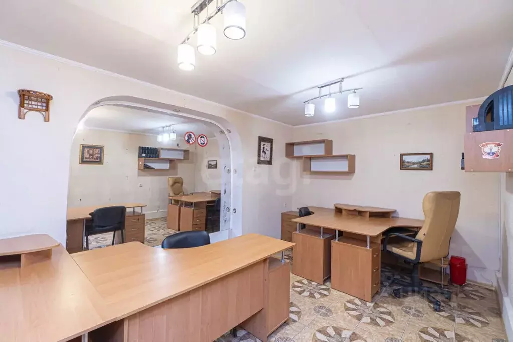 Офис в Севастополь ул. Адмирала Октябрьского, 15 (79 м) - Фото 1