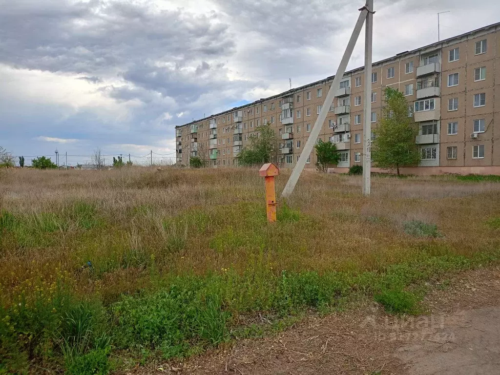Участок в Волгоградская область, Волжский пос. Краснооктябрьский, ул. ... - Фото 1