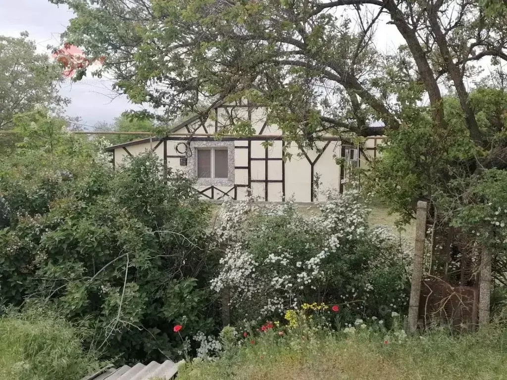 Дом в Крым, Раздольненский район, Серебрянское с/пос, с. Серебрянка ... - Фото 2