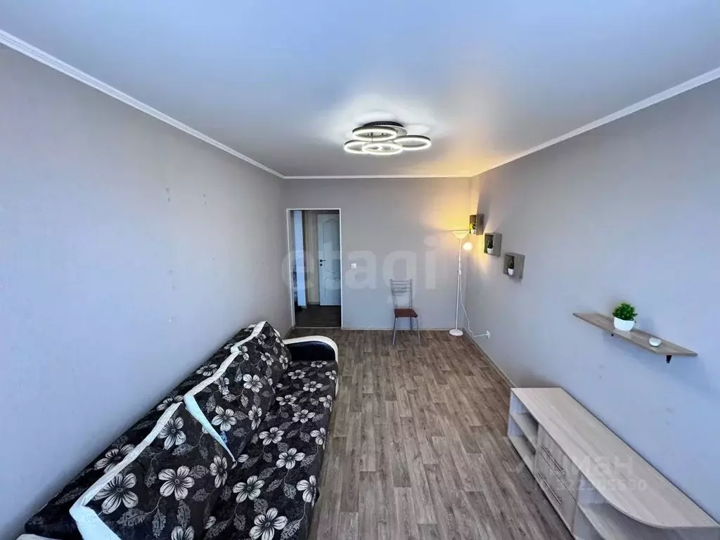 1-к кв. Тюменская область, Тюмень ул. Александра Протозанова, 16 (37.0 ... - Фото 1