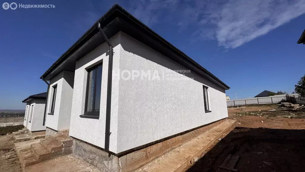 Дом в Октябрьский, Верхняя улица (110 м) - Фото 2