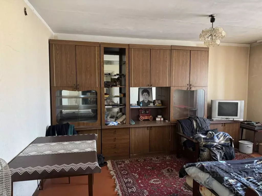 2-к кв. Бурятия, Улан-Удэ ул. Шумяцкого, 5 (50.0 м) - Фото 2