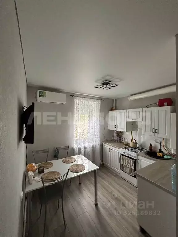 1-к кв. Ростовская область, Новочеркасск Поворотная ул., 11 (42.0 м) - Фото 2