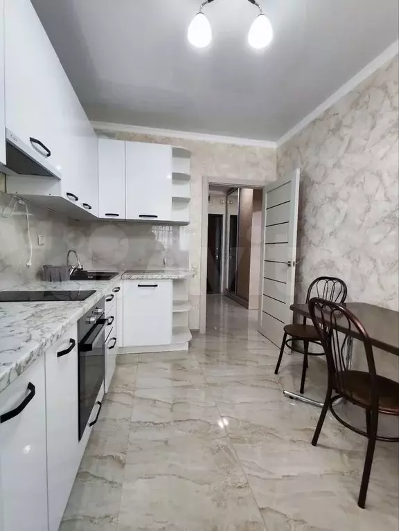 1-к. квартира, 35 м, 5/8 эт. - Фото 0