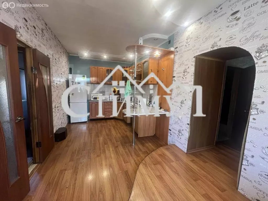 3-комнатная квартира: Черногорск, улица Яковлева, 73 (60 м) - Фото 1