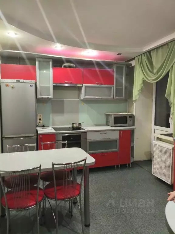 2-к кв. Кировская область, Киров Верхосунская ул., 24 (55.0 м) - Фото 2