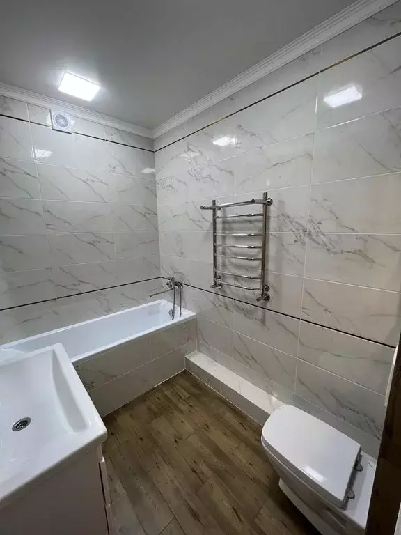 Продаётся 2-к квартира, 68.6 м - Фото 0