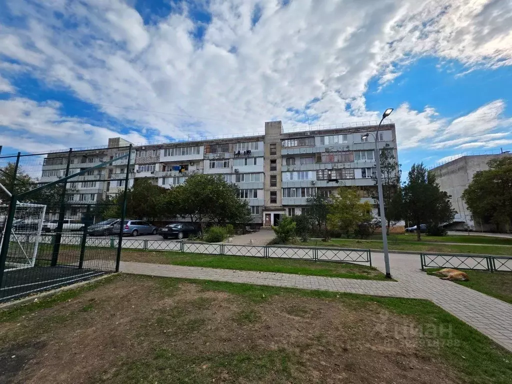 1-к кв. Крым, Сакский район, с. Уютное ул. Кирова, 6 (21.1 м) - Фото 1