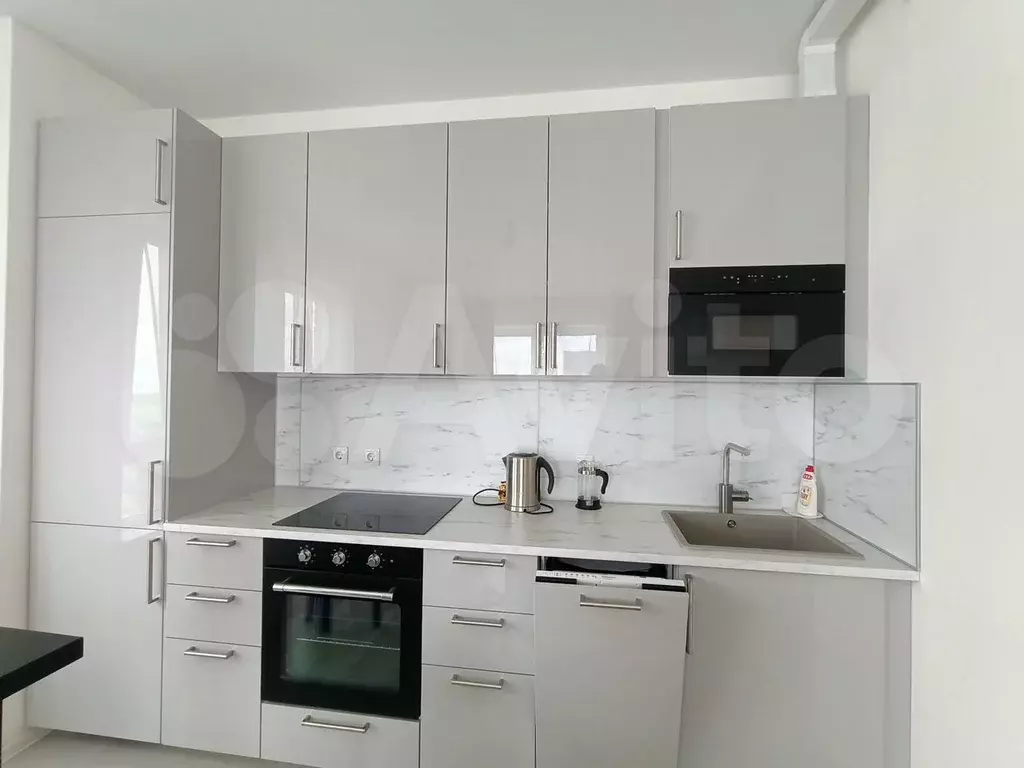 2-к. квартира, 65 м, 33/33 эт. - Фото 0