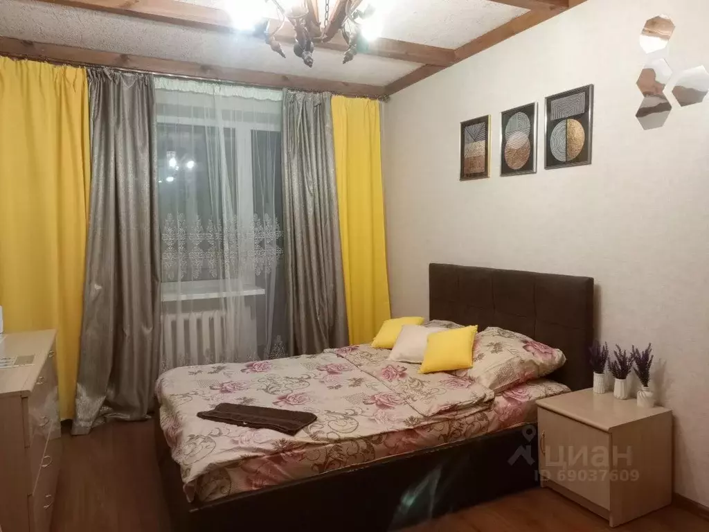 4-к кв. Курская область, Курск Коммунальная ул., 12 (100.0 м) - Фото 0