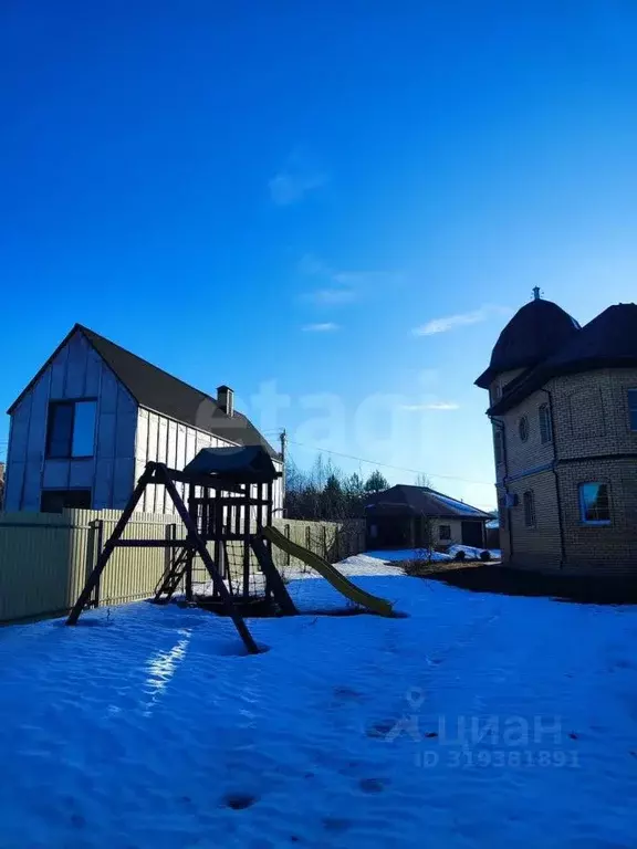 Дом в Коми, Сыктывкар Тентюково мкр, ул. Нагорная, 134 (260 м) - Фото 1