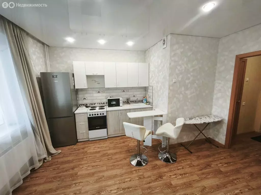 Квартира-студия: Челябинск, Набережная улица, 7А (24.1 м) - Фото 2