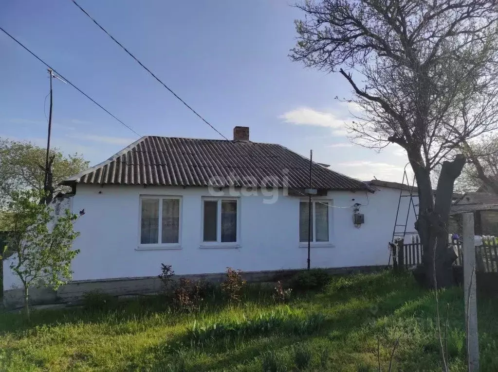 Дом в Крым, Белогорский район, с. Новожиловка ул. Виноградная (55 м) - Фото 0