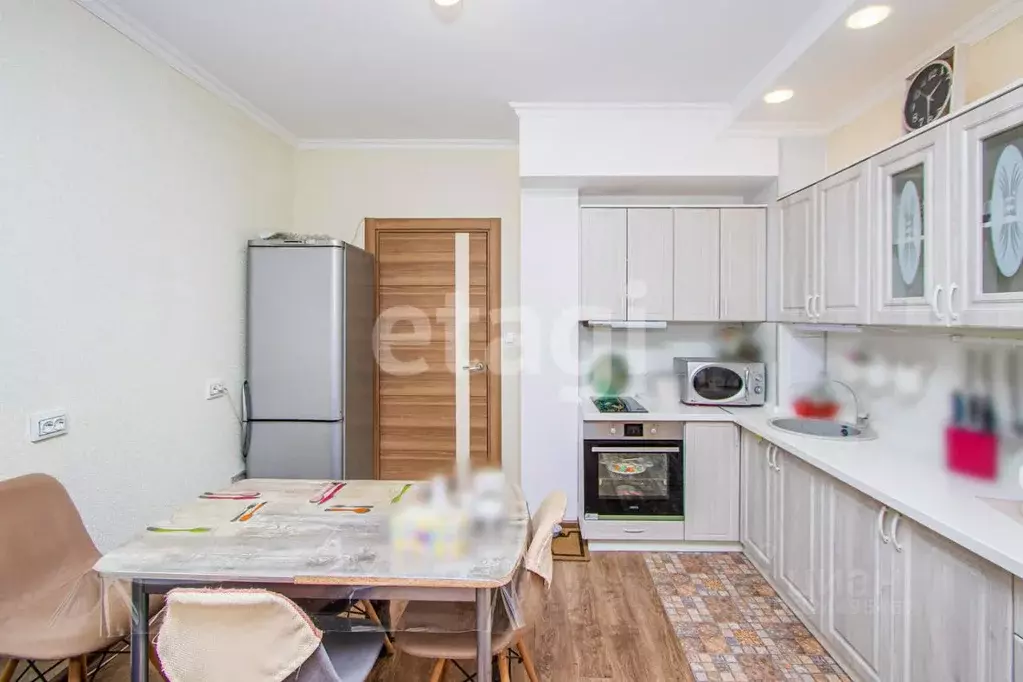 1-к кв. Бурятия, Улан-Удэ ул. Трубачеева, 152А (41.9 м) - Фото 1