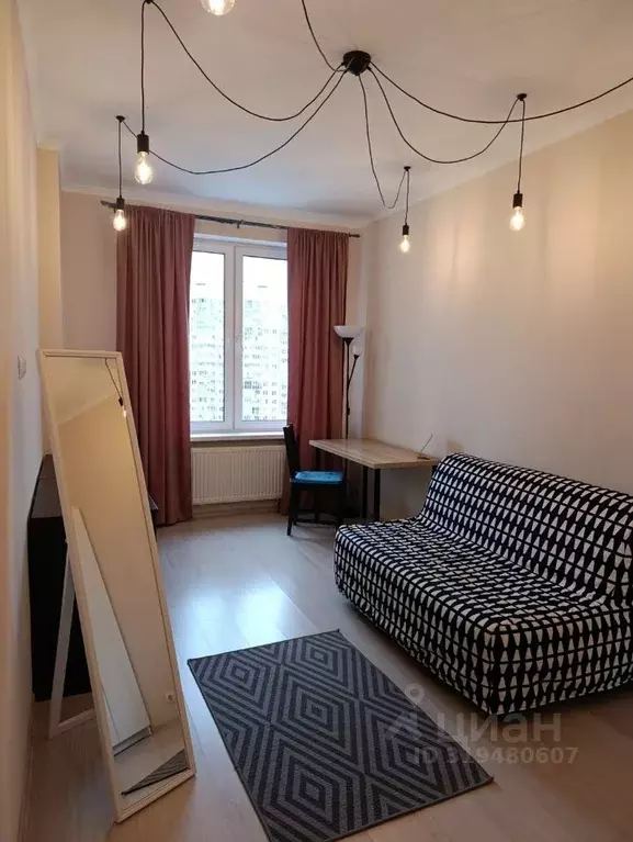 1-к кв. Московская область, Красногорск бул. Космонавтов, 11 (36.0 м) - Фото 1