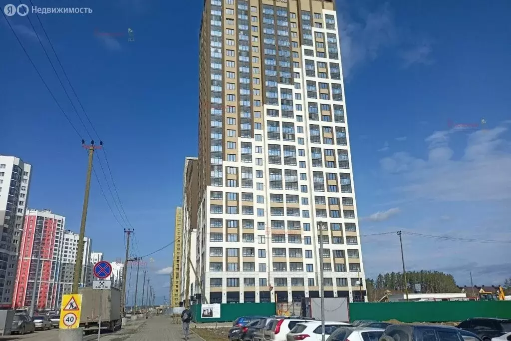 2-комнатная квартира: Екатеринбург, улица Краснолесья, 96 (42 м) - Фото 1