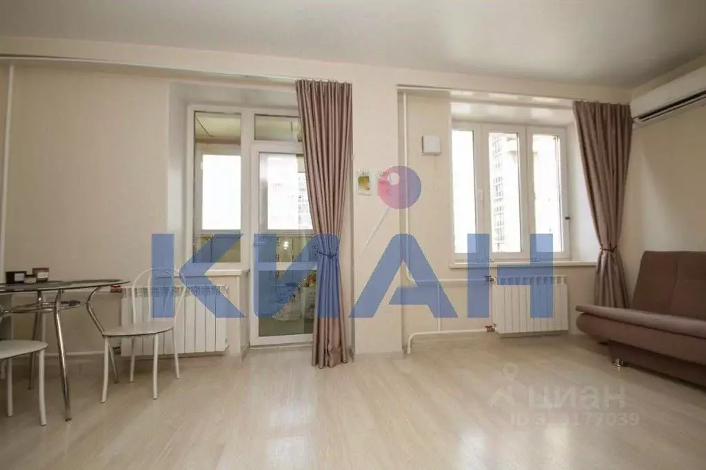 Студия Красноярский край, Красноярск Взлетная ул., 7Ж (34.0 м) - Фото 0