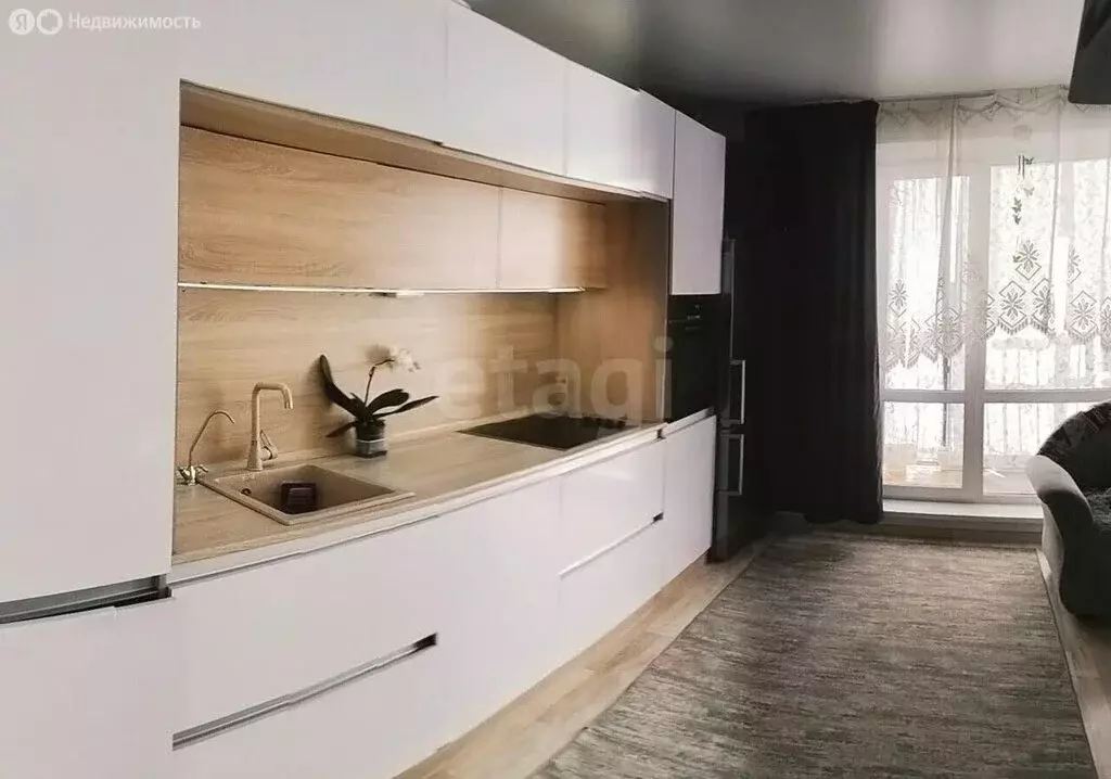 3-комнатная квартира: Челябинск, Ереванская улица, 34 (72 м) - Фото 1