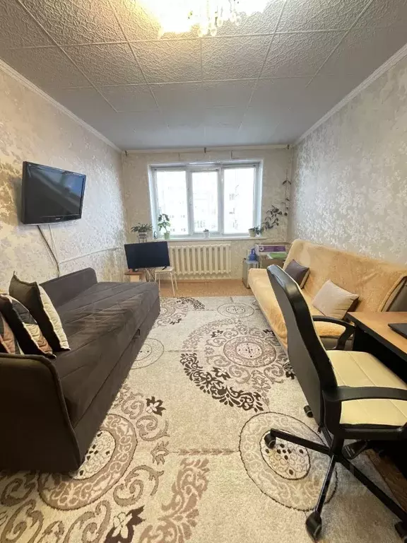 Комната Ханты-Мансийский АО, Сургут ул. Просвещения, 13 (18.0 м) - Фото 1