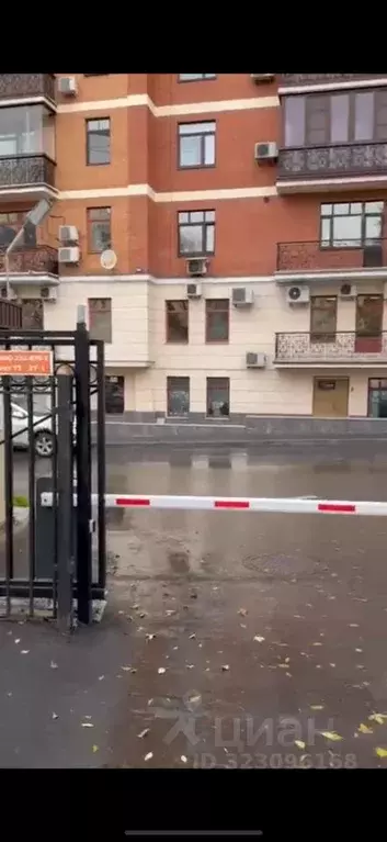 Гараж в Москва Большой Сухаревский пер., 7С1 (12 м) - Фото 1