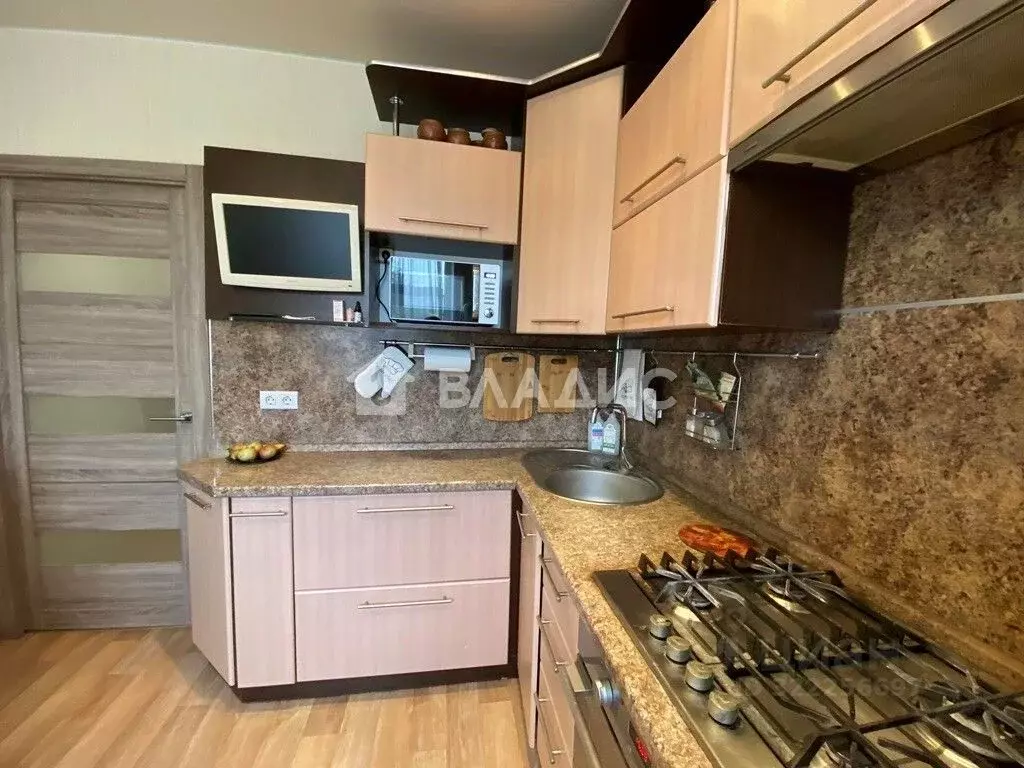 2-к кв. Владимирская область, Владимир ул. Соколова-Соколенка, 6Б ... - Фото 0