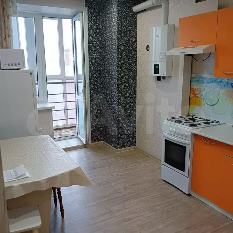 1-к. квартира, 40 м, 7/9 эт. - Фото 1