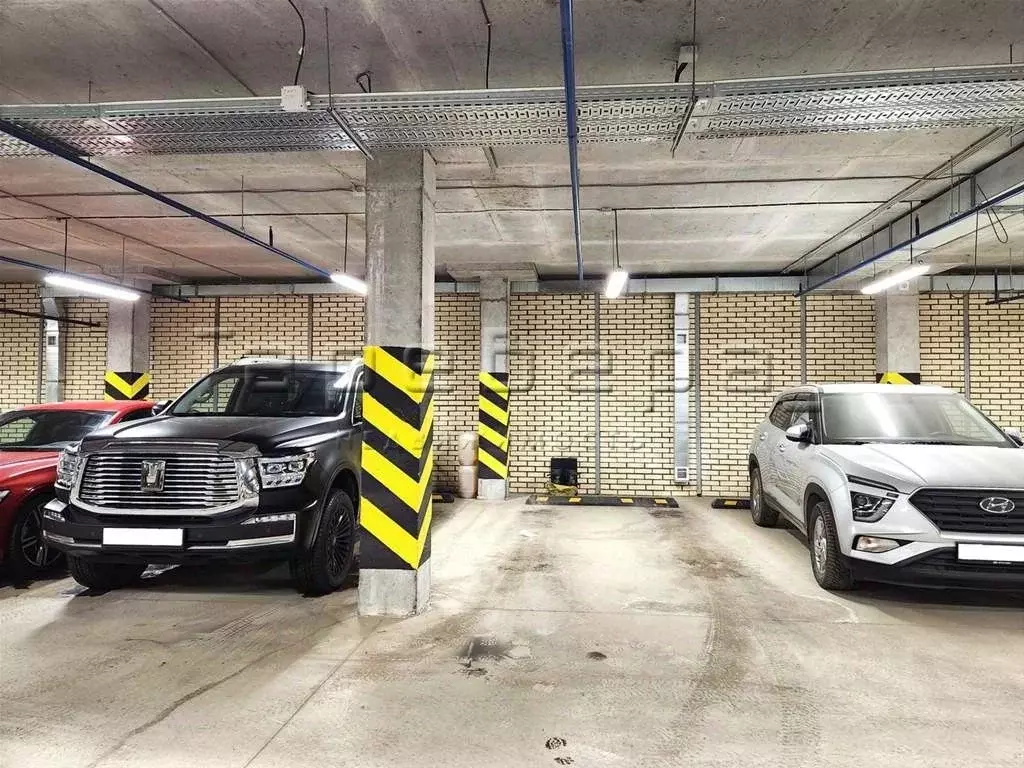 Гараж в Красноярский край, Красноярск ул. Бограда, 111 (15 м) - Фото 1