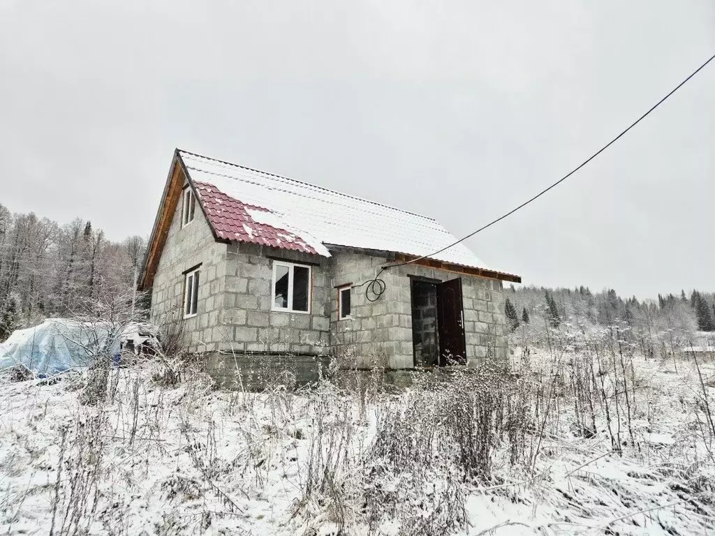 Дом в Свердловская область, Нижнесергинский район, Кленовское с/пос, ... - Фото 2