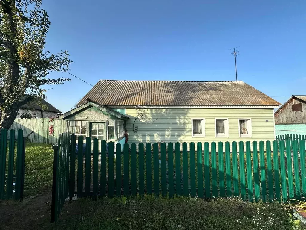 Дом в Рязанская область, Скопинский муниципальный округ, с. Корневое ... - Фото 1