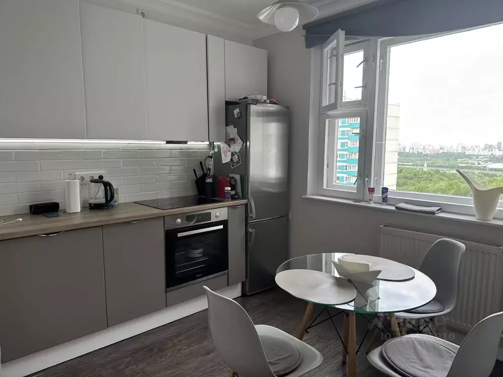 3-к кв. Москва Рублевское ш., 44К1 (71.0 м) - Фото 0