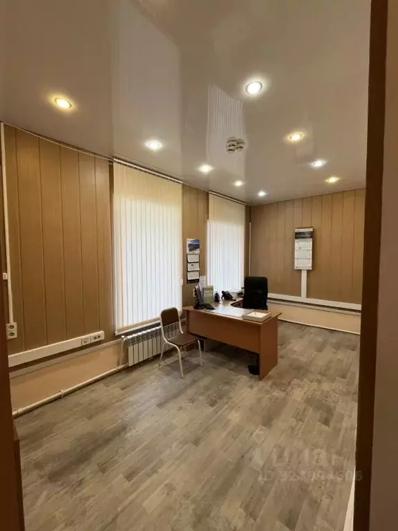 Офис в Омская область, Омск ул. Петра Некрасова, 1 (15 м) - Фото 1