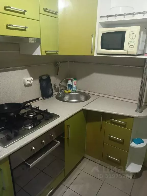 1-к кв. Омская область, Омск Омская ул., 114/3 (31.0 м) - Фото 0
