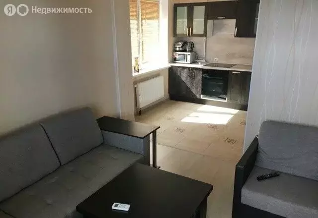 2-комнатная квартира: Воткинск, улица Дзержинского, 12 (54 м) - Фото 1