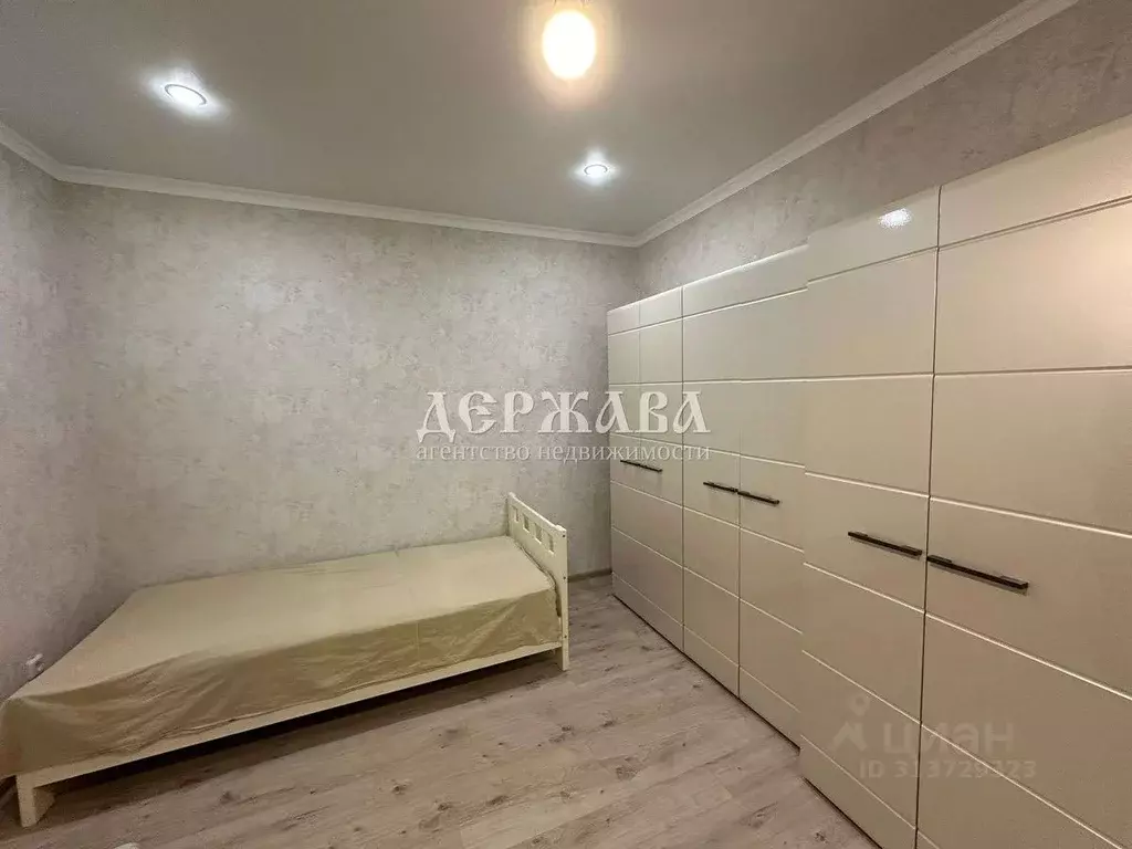 1-к кв. Белгородская область, Старый Оскол Центральный мкр, 4 (35.0 м) - Фото 1