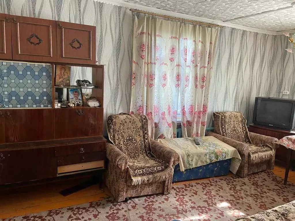 Дом в Орловская область, Мценск Октябрьский пер., 15 (64 м) - Фото 1