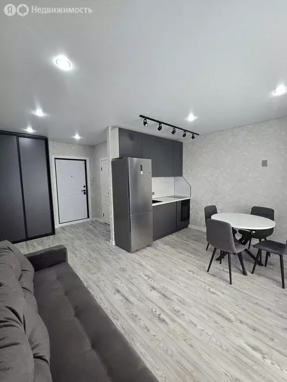 Квартира-студия: Курган, улица Коли Мяготина, 34Бк2 (27.2 м) - Фото 1